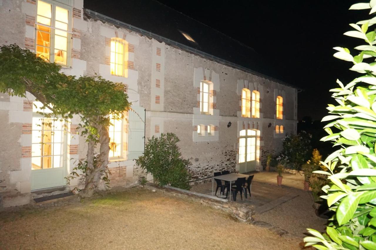 La Haye Gites Et Chambre D'Hotes Avrille  Luaran gambar
